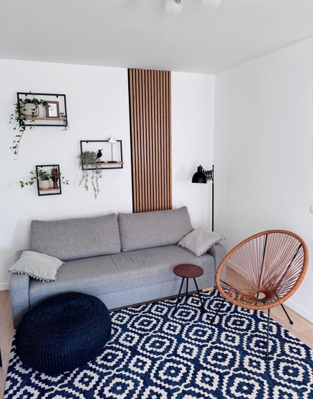 C- Home4U - Apartment With A City View Close To Aquapark, Parking In Secured Area 크라쿠프 외부 사진